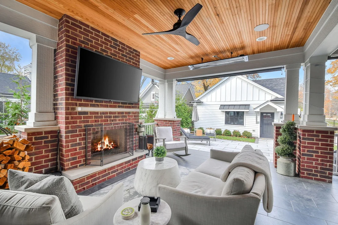 Photo of 618 N Wheaton Avenue
