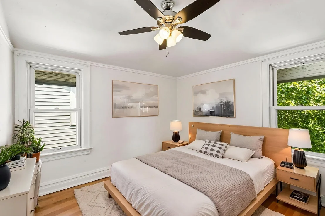 Photo of 848 Carpenter Avenue