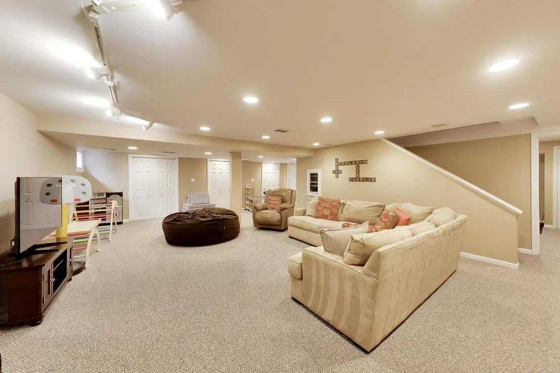 Photo of 802 Wilmot Road