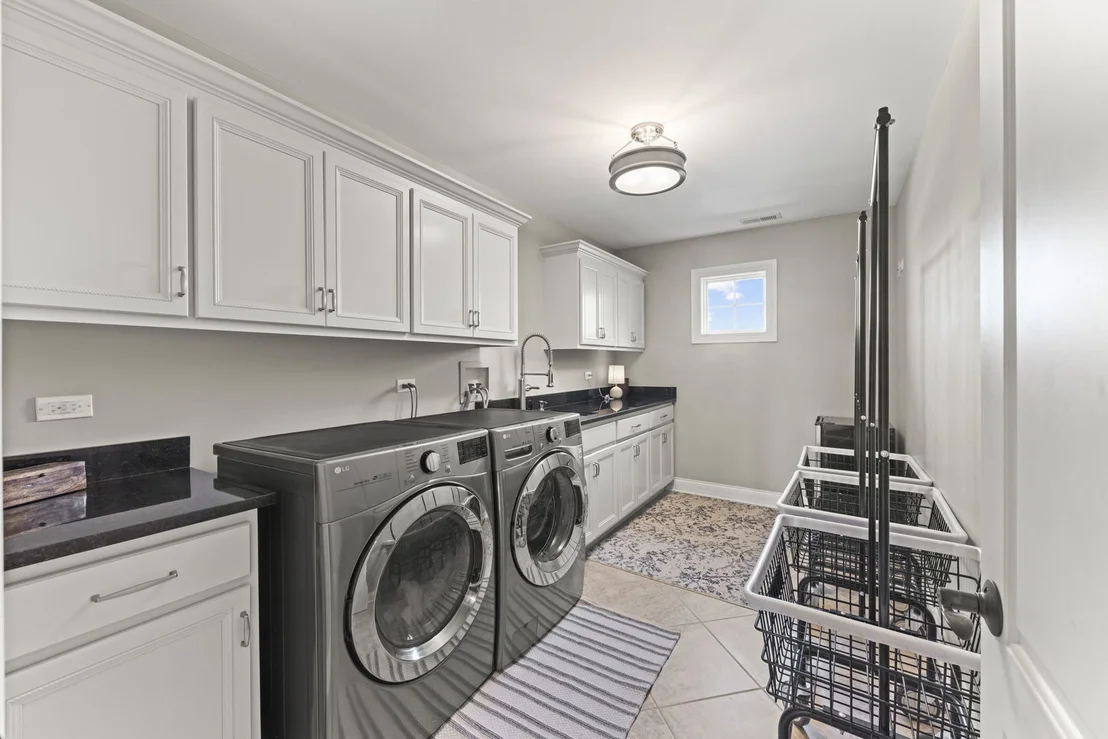 Photo of 671 SHEFFIELD Circle