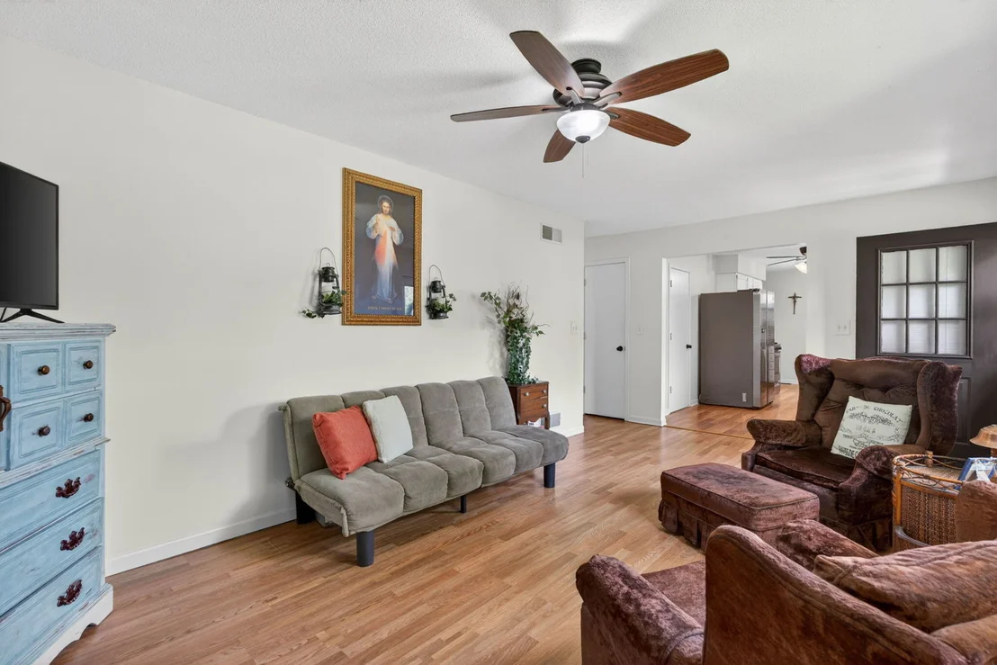 Photo of 122 Drew Street