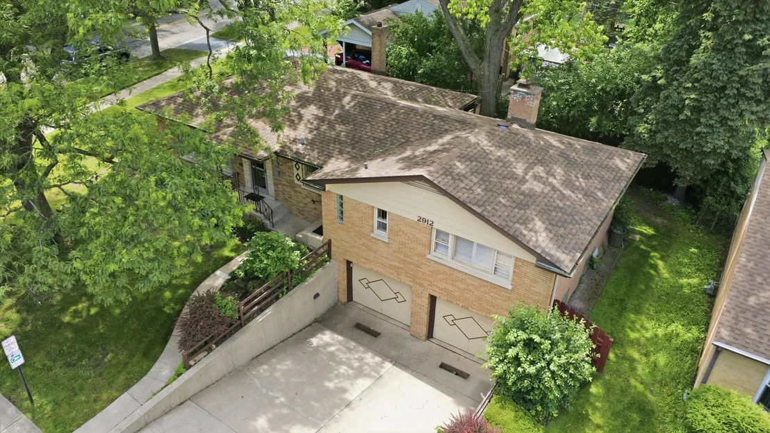 Photo of 2912 Old Glenview Road