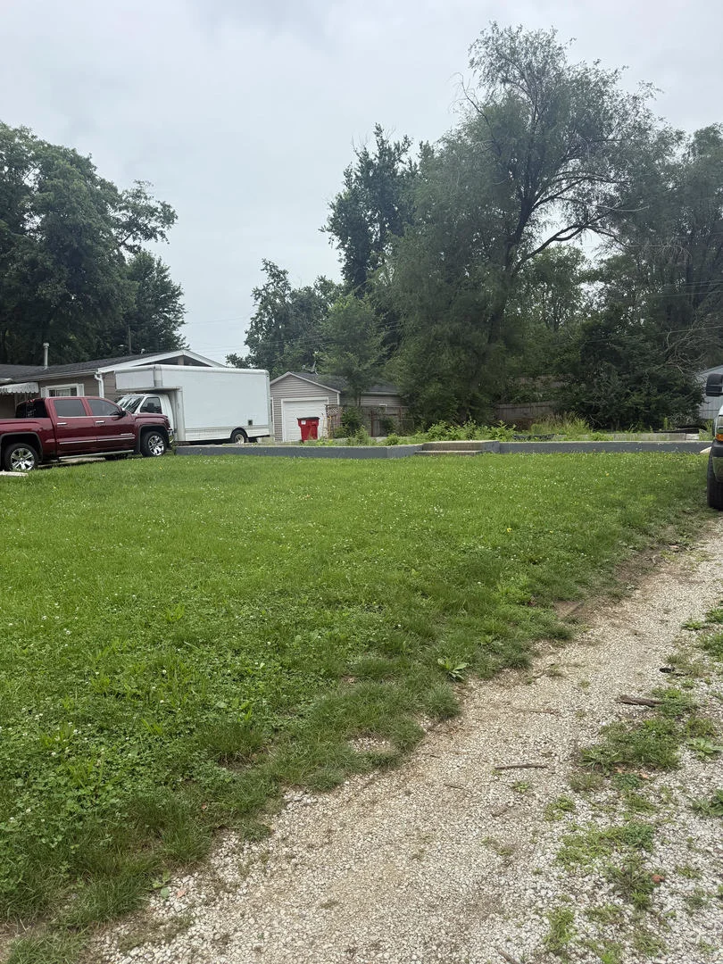 Photo of 1410 Comanche Drive