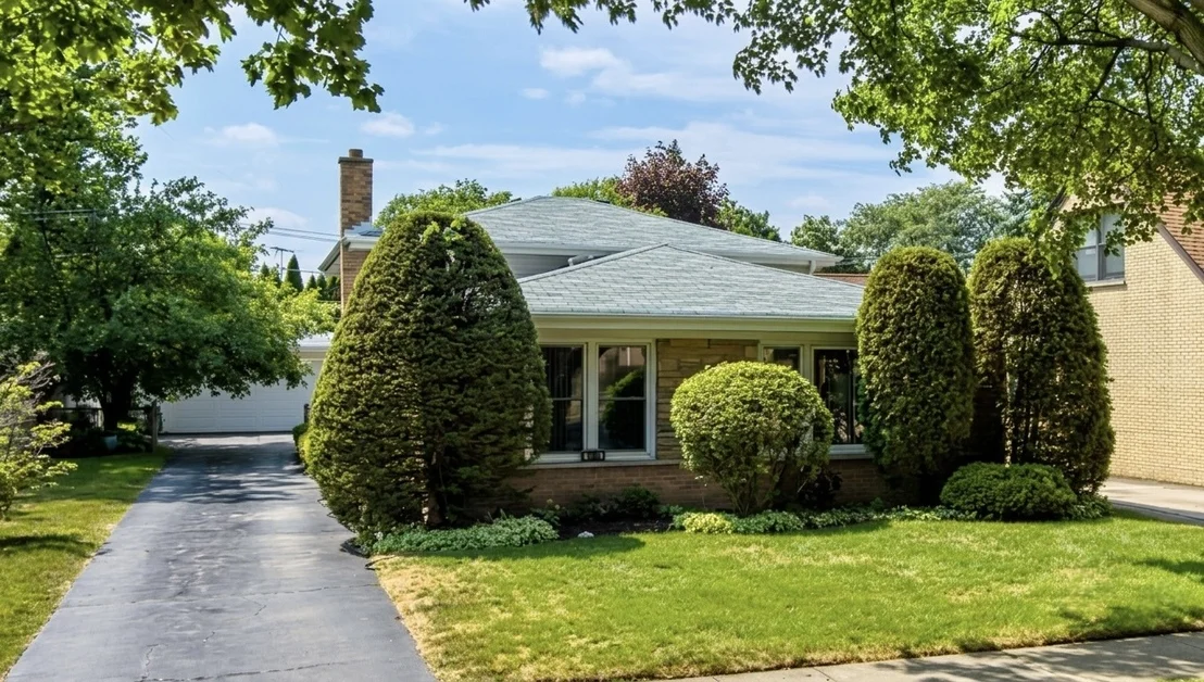 Photo of 1886 Birch Street