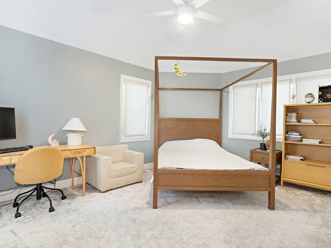 Photo of 135 Settlers Drive