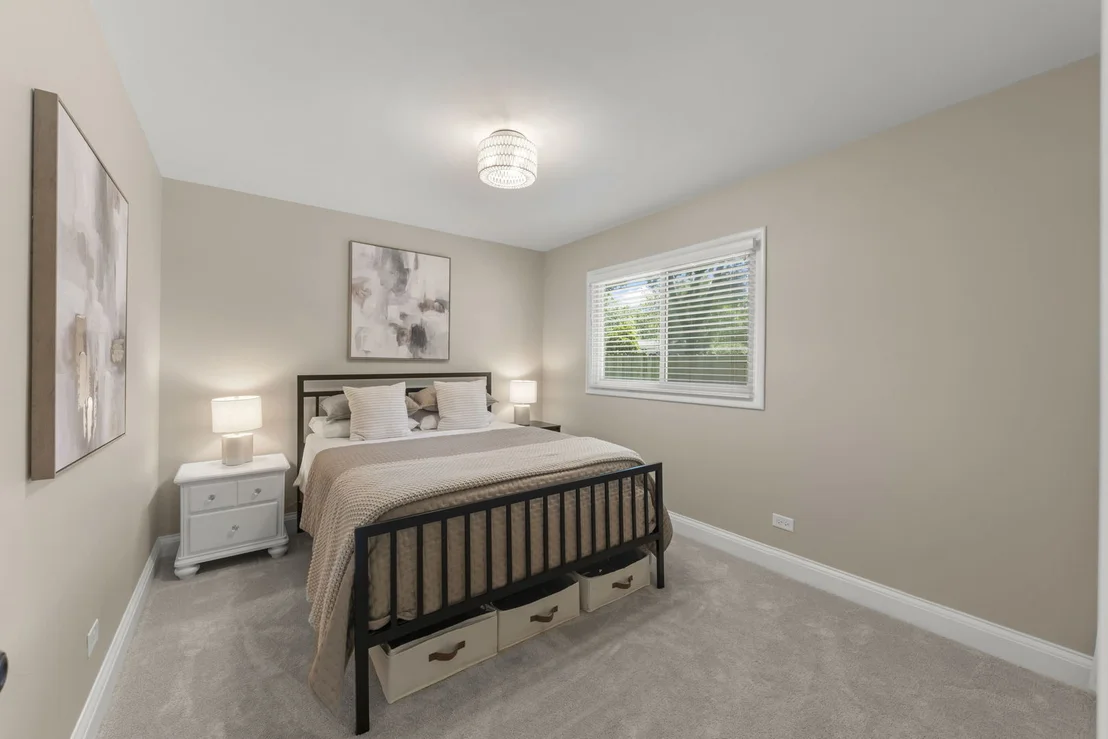 Photo of 2S603 Gray Avenue