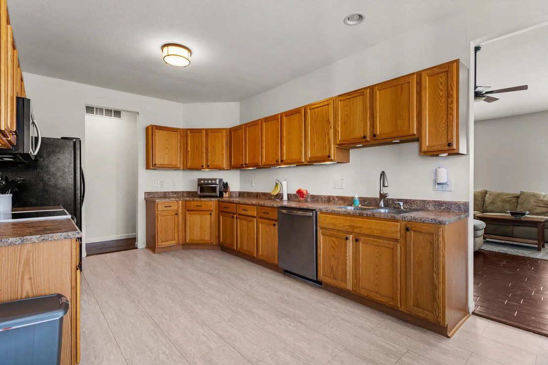 Photo of 3920 Trailway Drive