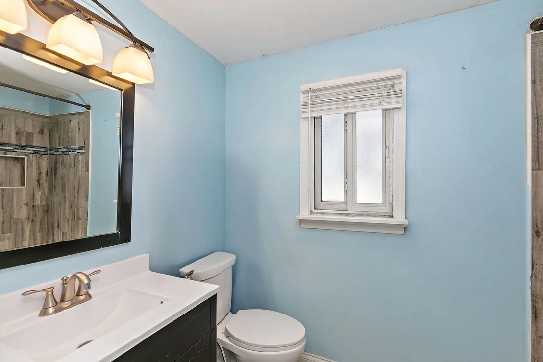 Photo of 426 Greentree Lane
