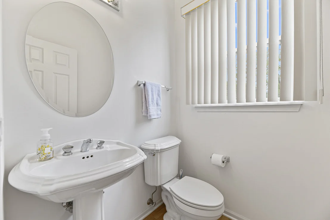 Photo of 47 Holabird Circle