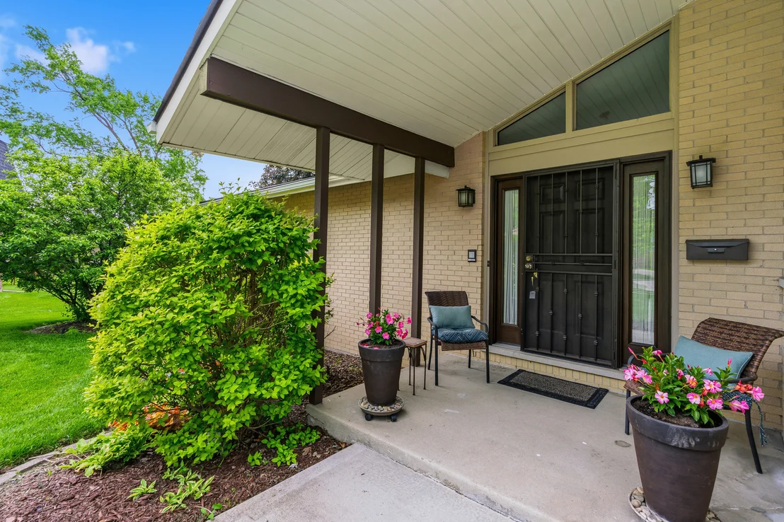 Photo of 1107 VALLEY Lane