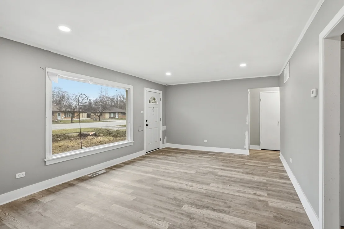 Photo of 245 Blackhawk Drive