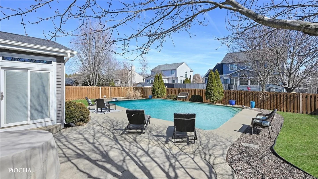 Photo of 420 Raintree Drive