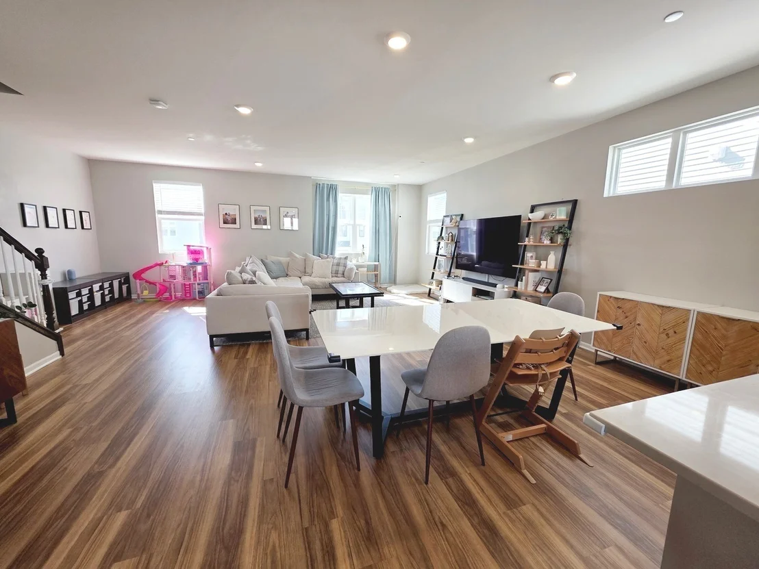 Photo of 2707 Lily Lane