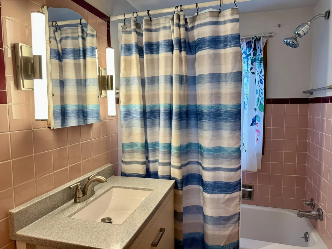 Photo of 415 9th Place