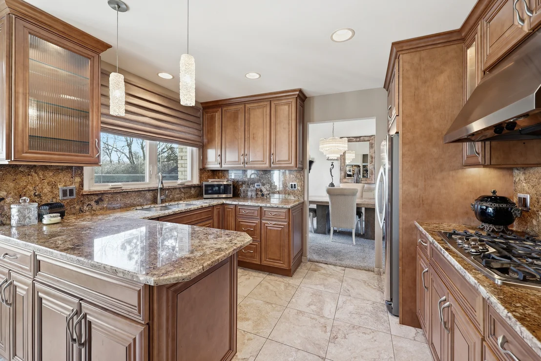 Photo of 715 Pinecroft Drive