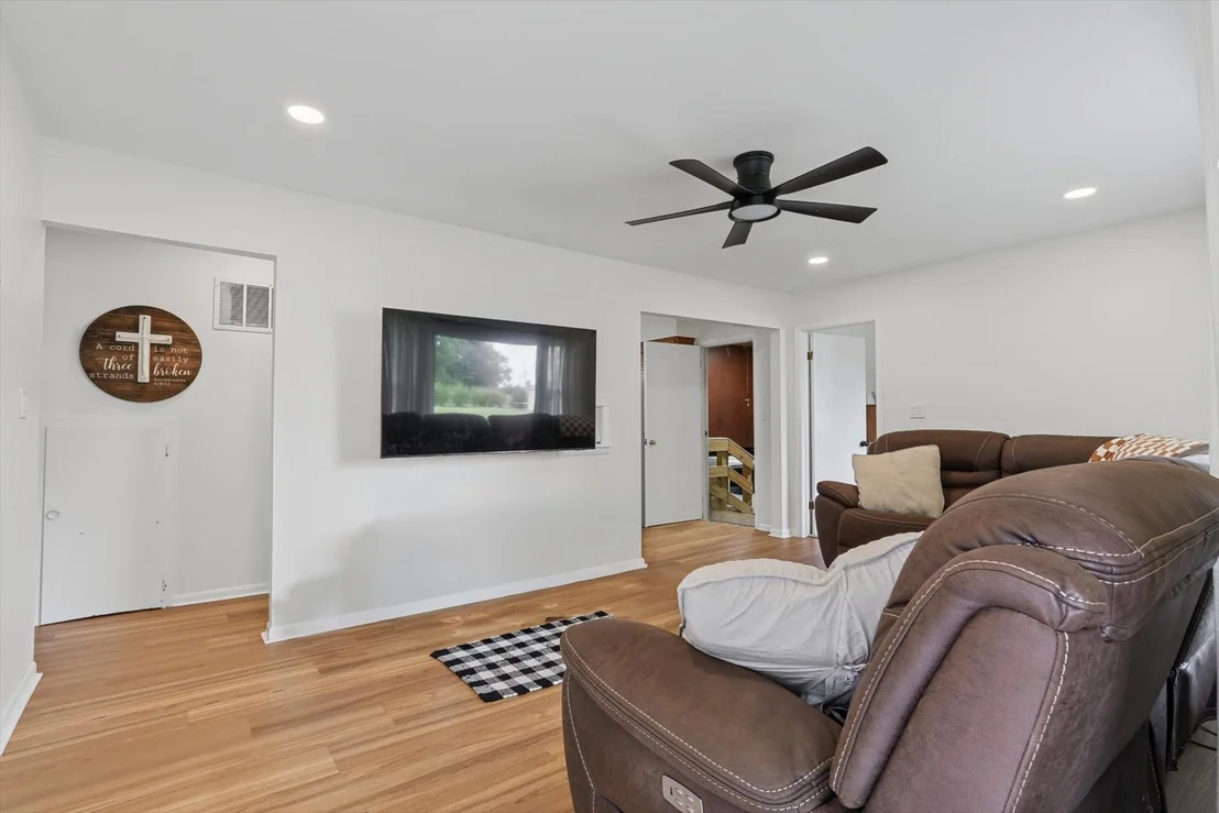 Photo of 314 Oak Drive