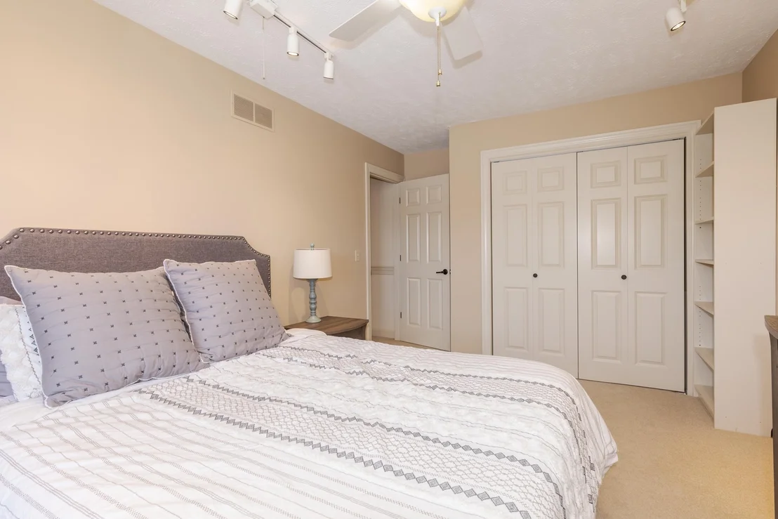 Photo of 1614 Barton Drive