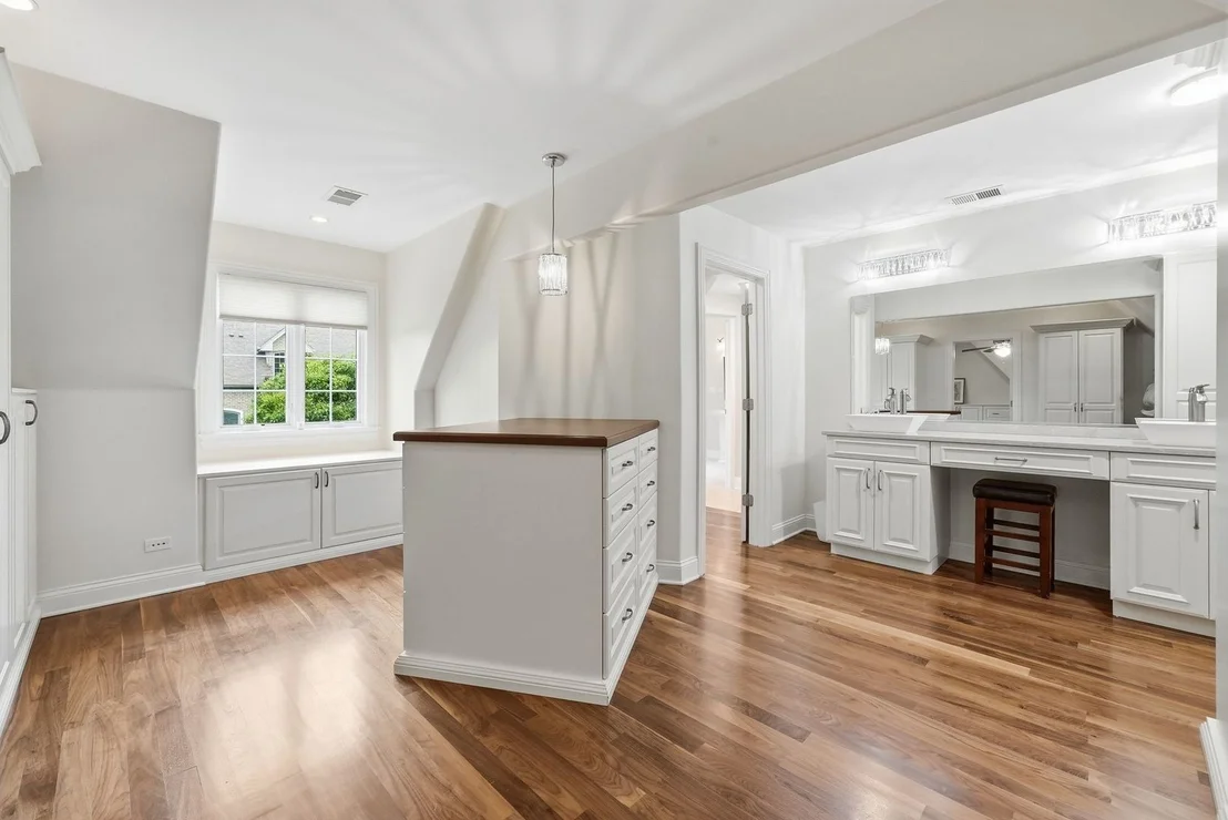 Photo of 105 Forest Edge Drive