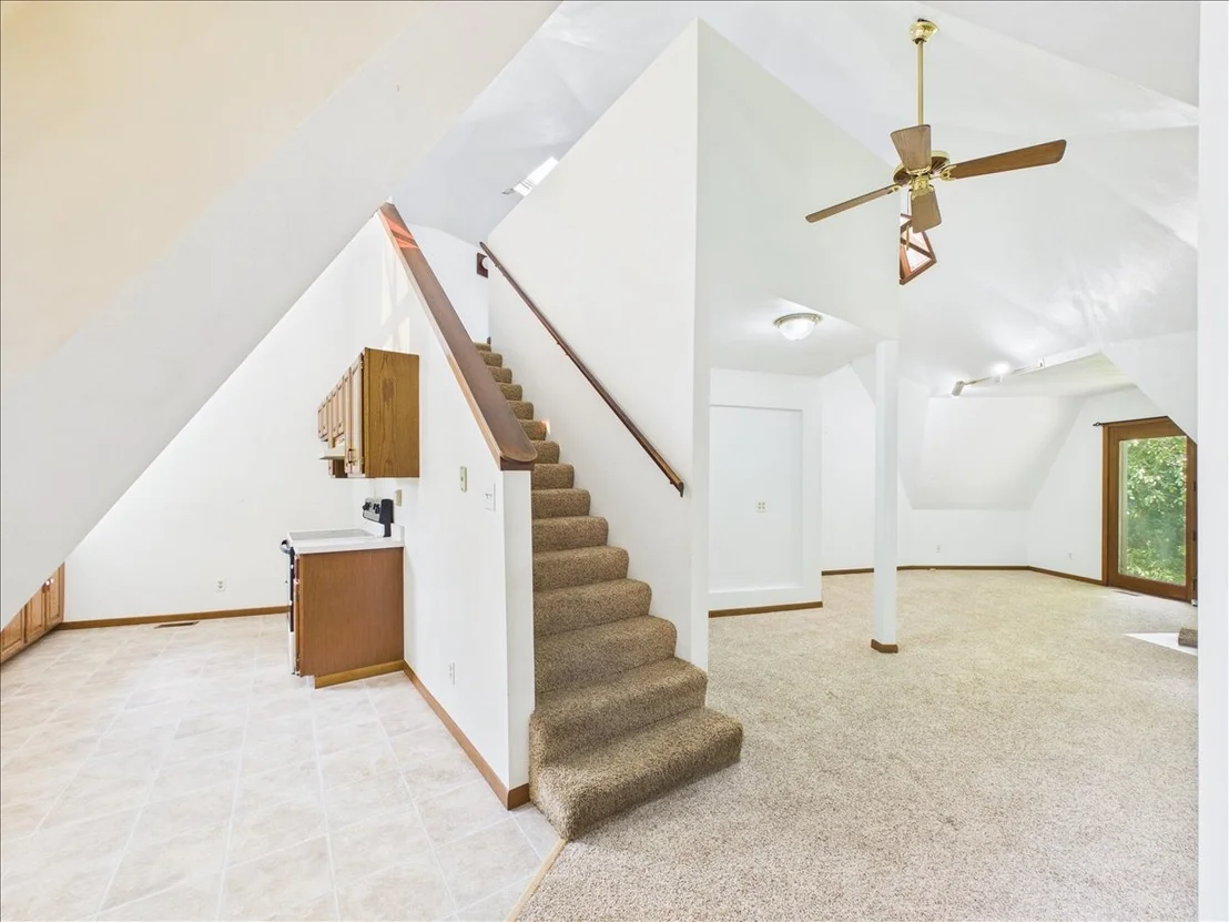 Photo of 1636 Larchmont Road