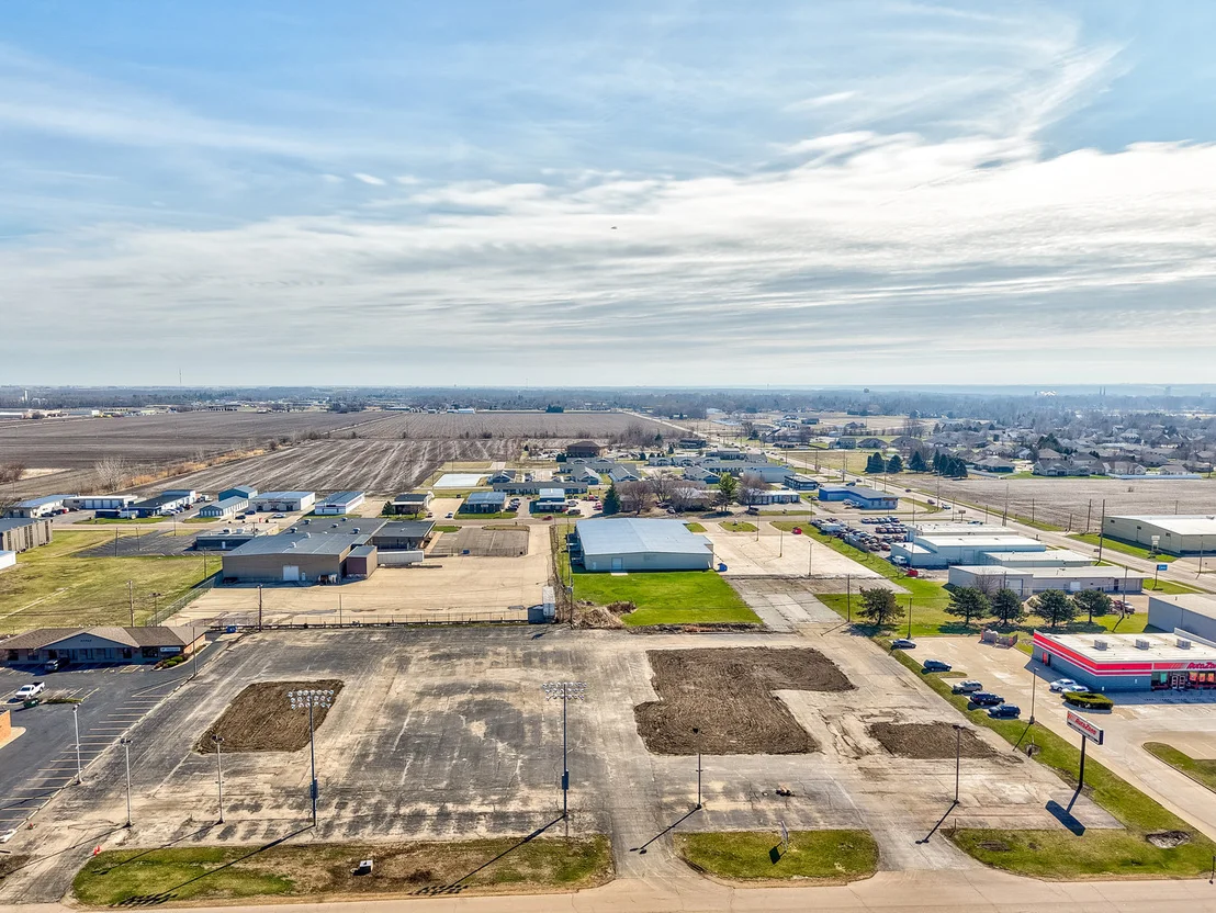 Photo of 3705 Frontage Road