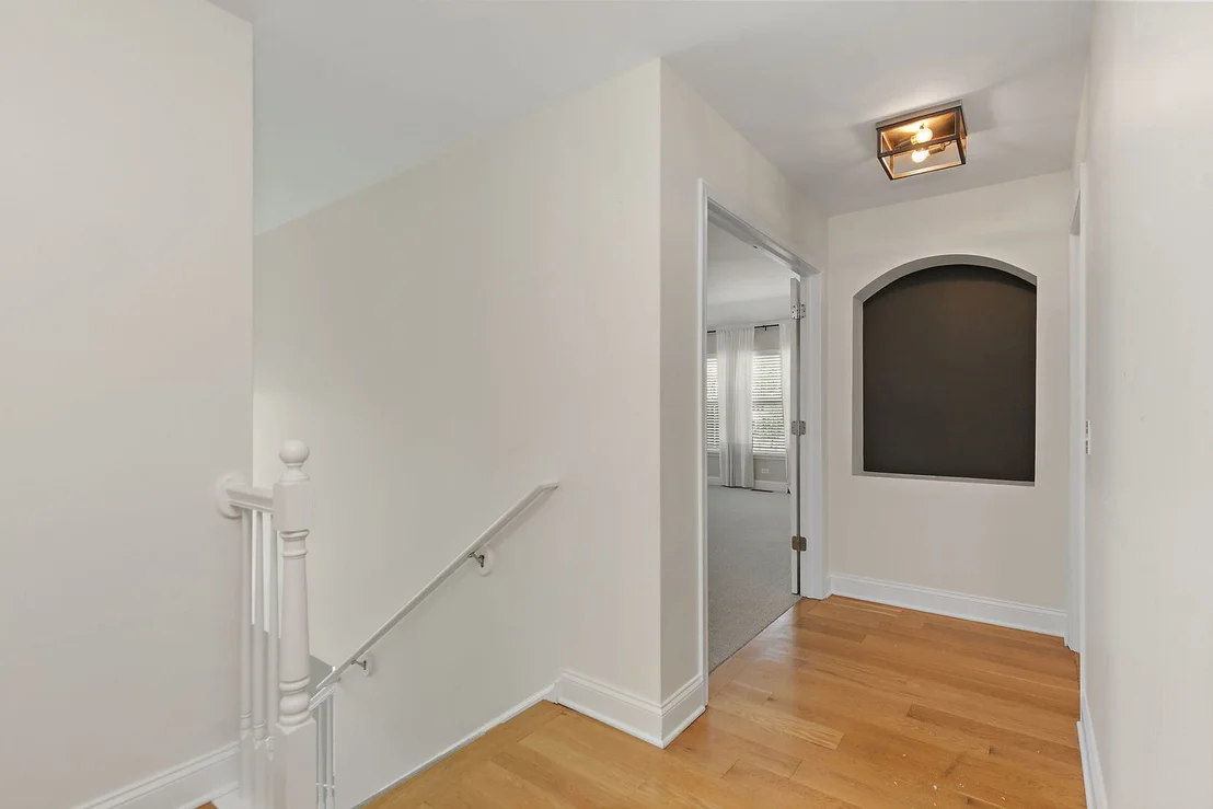 Photo of 2702 Oak Drive