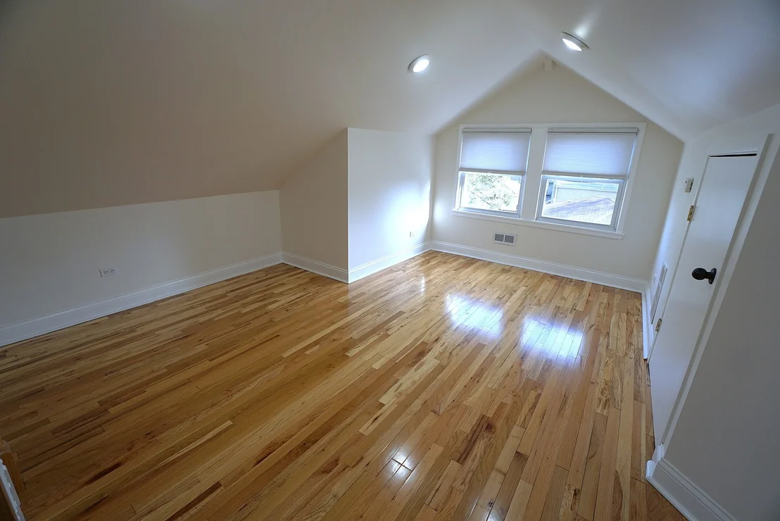 Photo of 5249 Hoffman Street