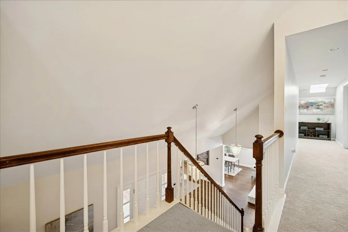 Photo of 898 Bridlegate Lane