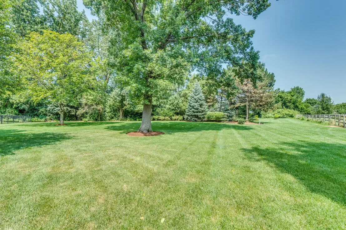 Photo of 8N669 Edgewood Road