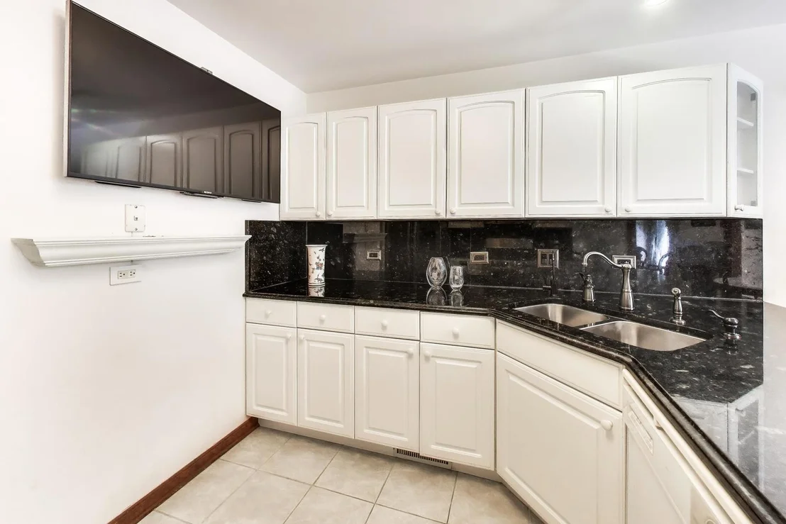 Photo of 133 Schiller Place