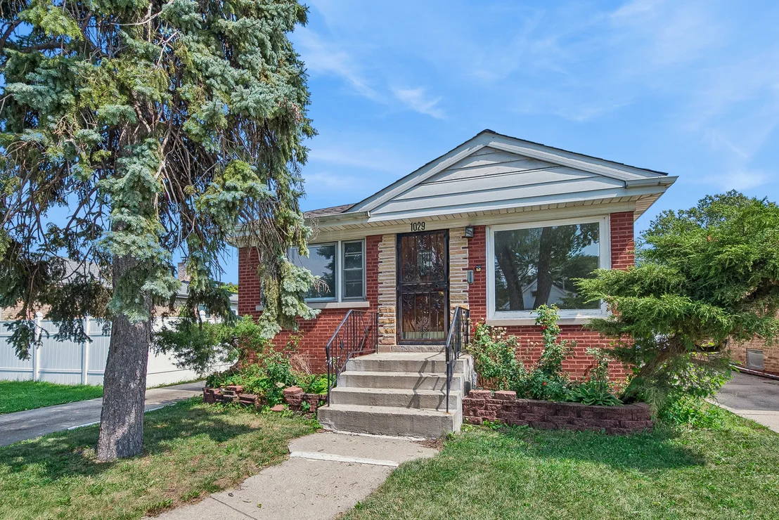 Photo of 1029 Eastern Avenue