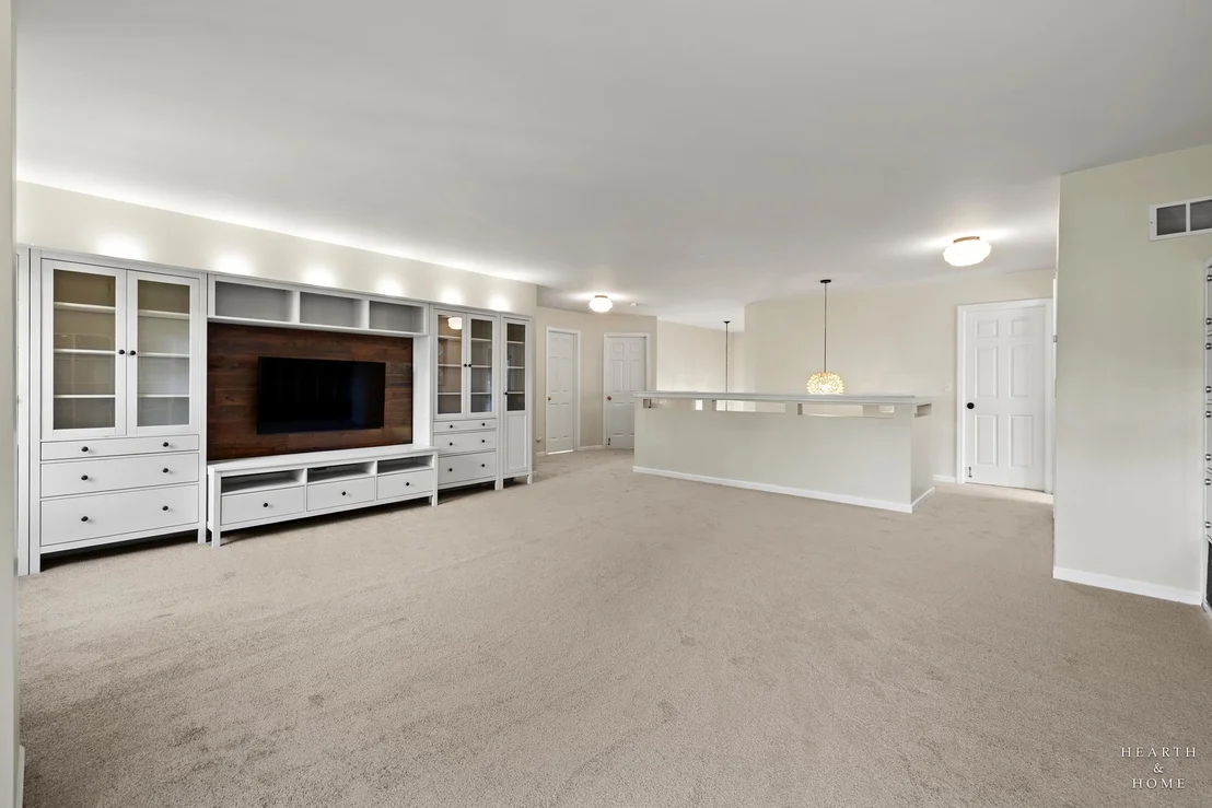 Photo of 412 Reserve Drive