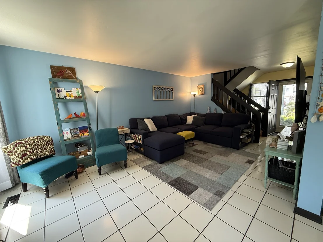 Photo of 145 Winchester Drive