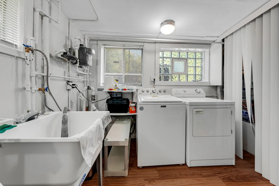 Photo of 895 Sumac Road