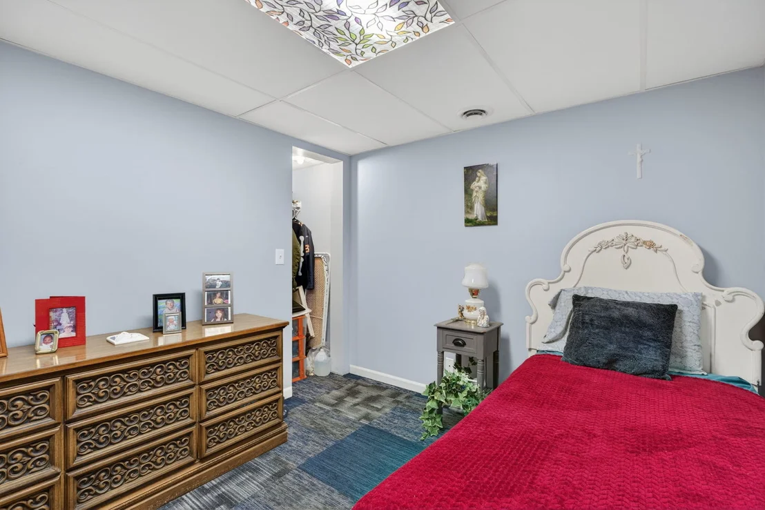 Photo of 122 Drew Street