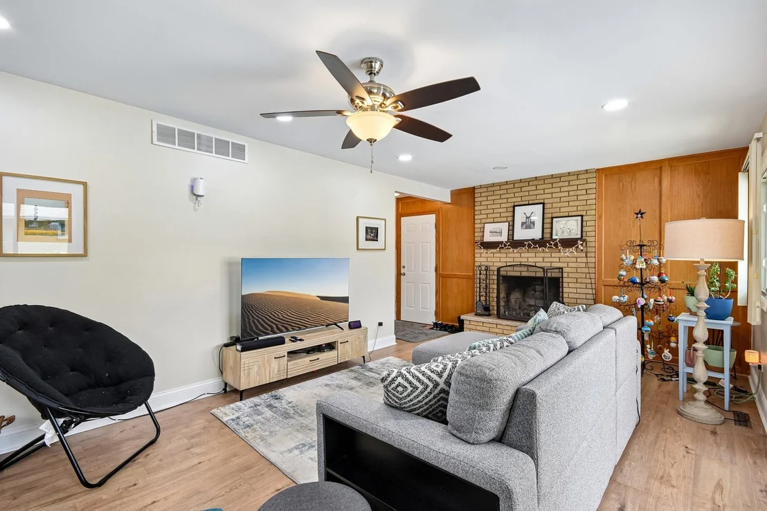 Photo of 3500 Plum Grove Drive