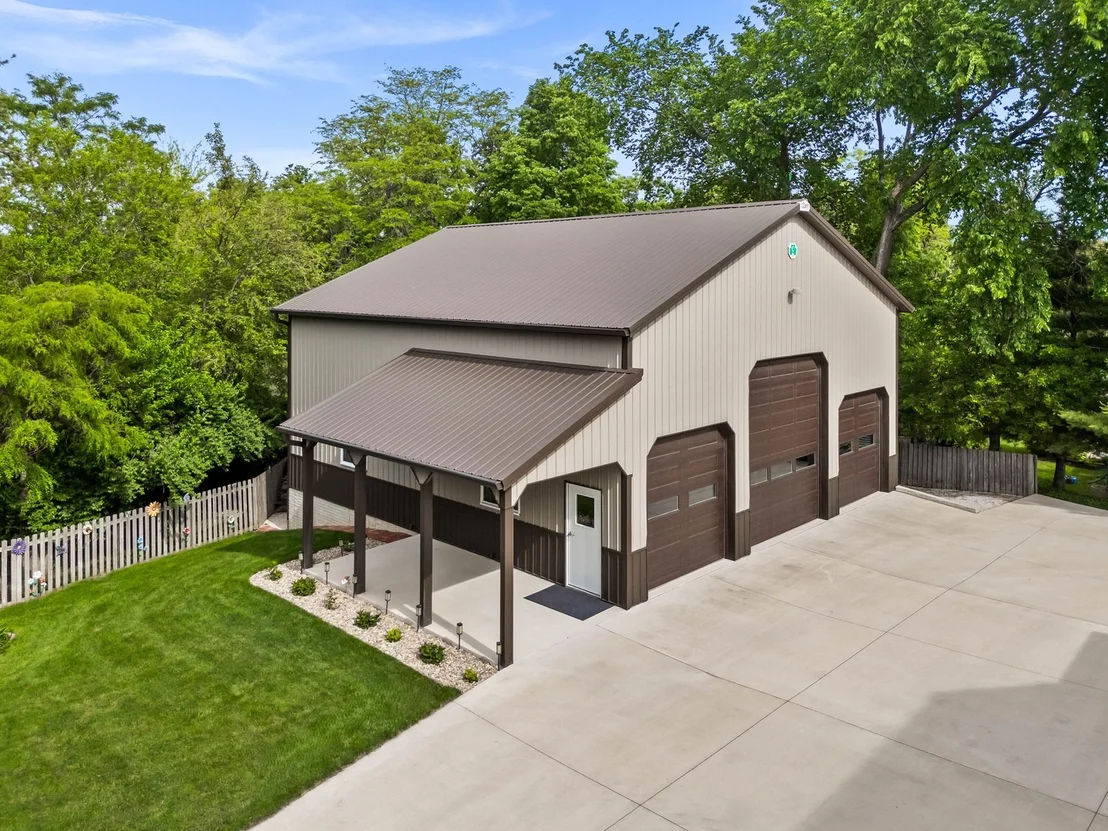 Photo of 606 Harvey Road