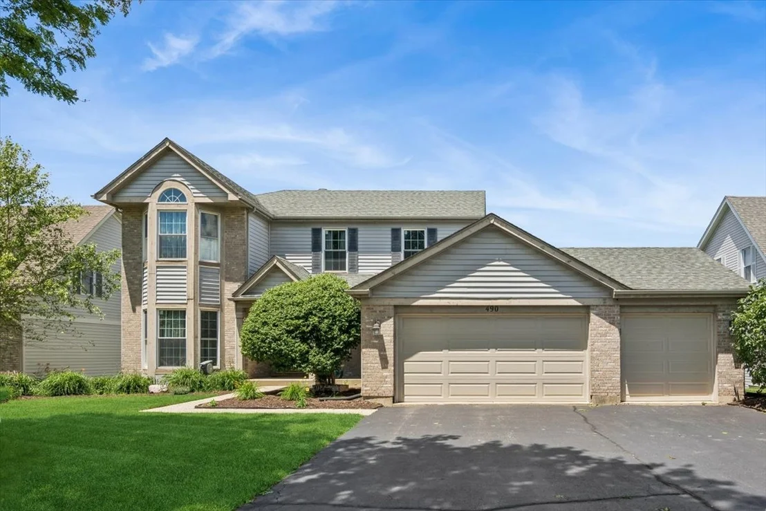 Photo of 490 Flora Drive