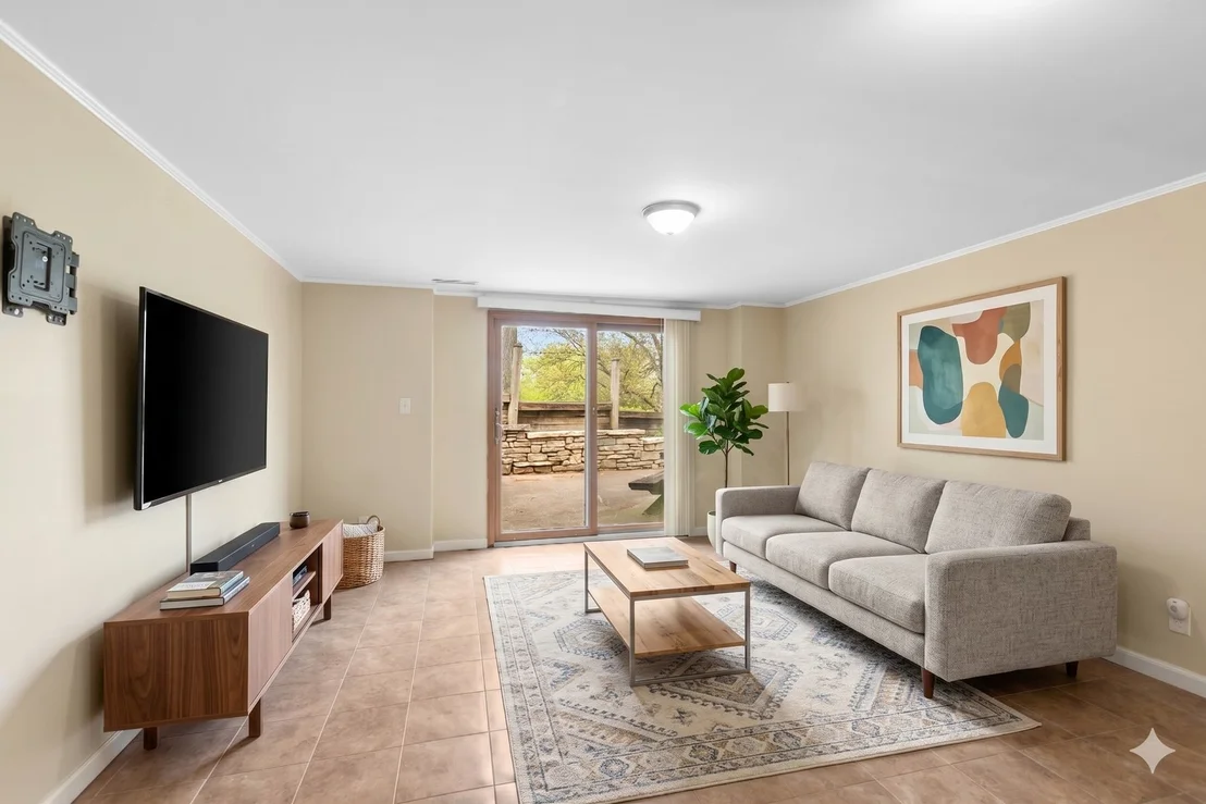 Photo of 6320 Rowland Road