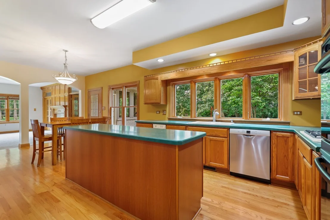 Photo of 3048 Brampton Lane