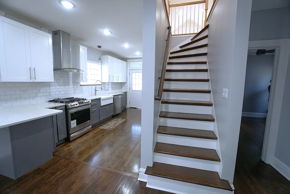 Photo of 5249 Hoffman Street