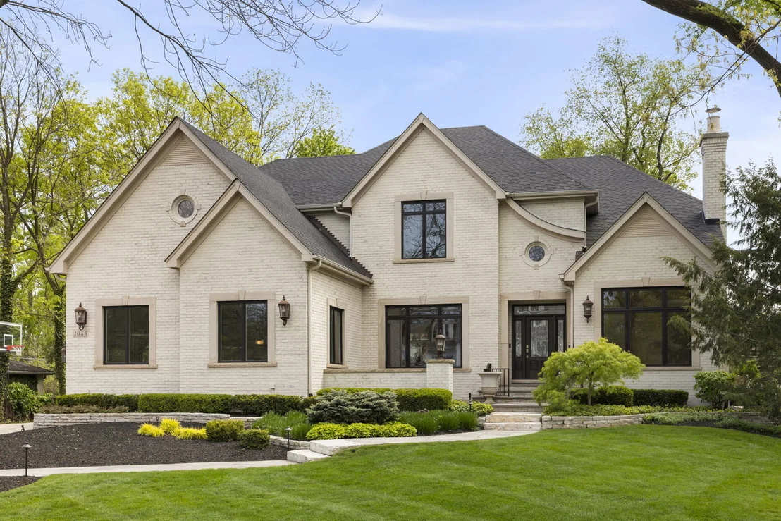 Photo of 1046 Sylvan Circle