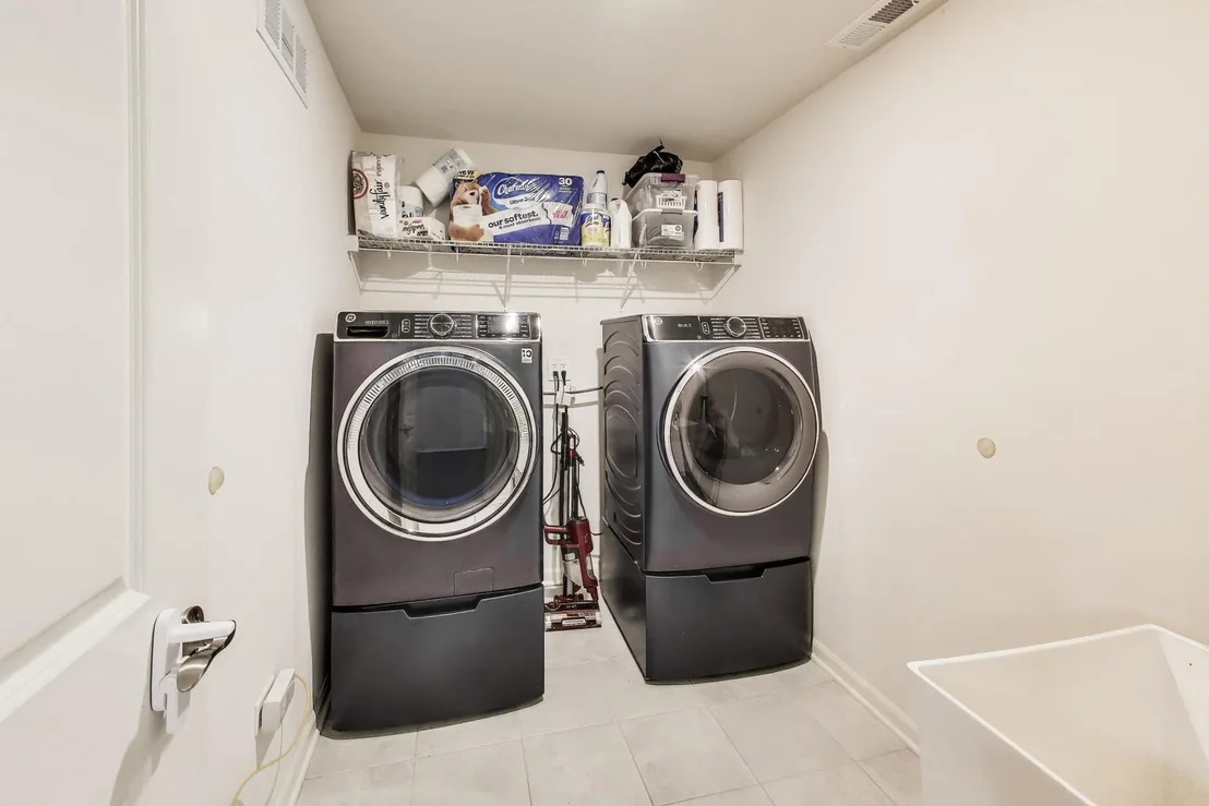 Photo of 2879 Kessler Drive