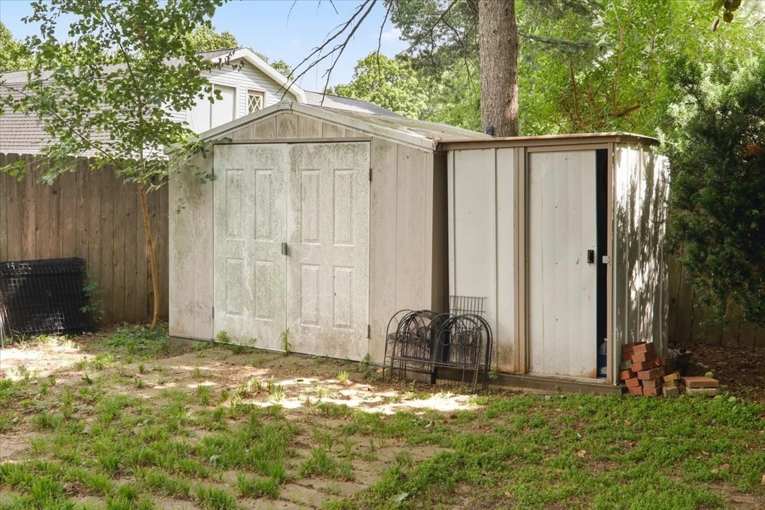 Photo of 1309 Eastholme Avenue