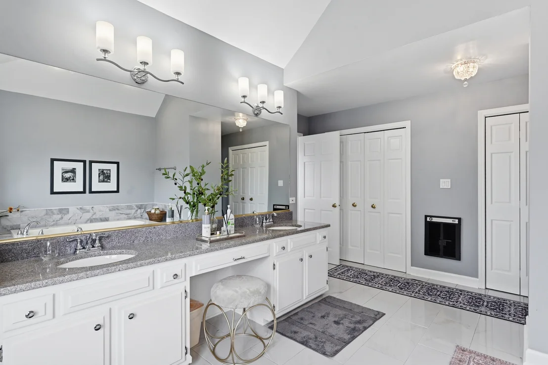 Photo of 1500 Pine View Court