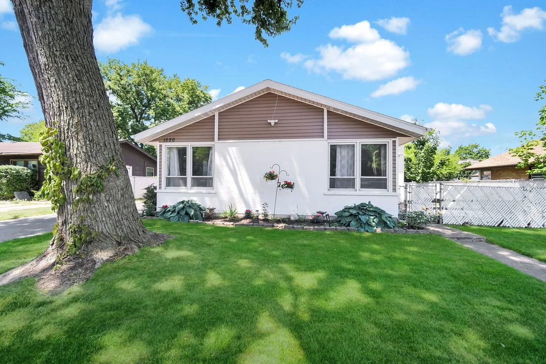 Photo of 1020 Hahn Place