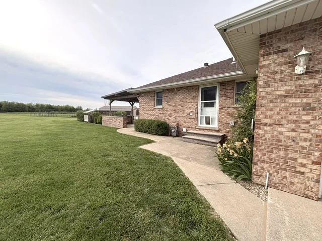 Photo of 31025 N 2400 East Road