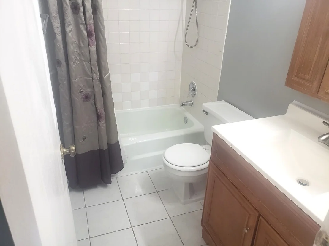 Photo of Unit 420 at 1500 Robin Circle