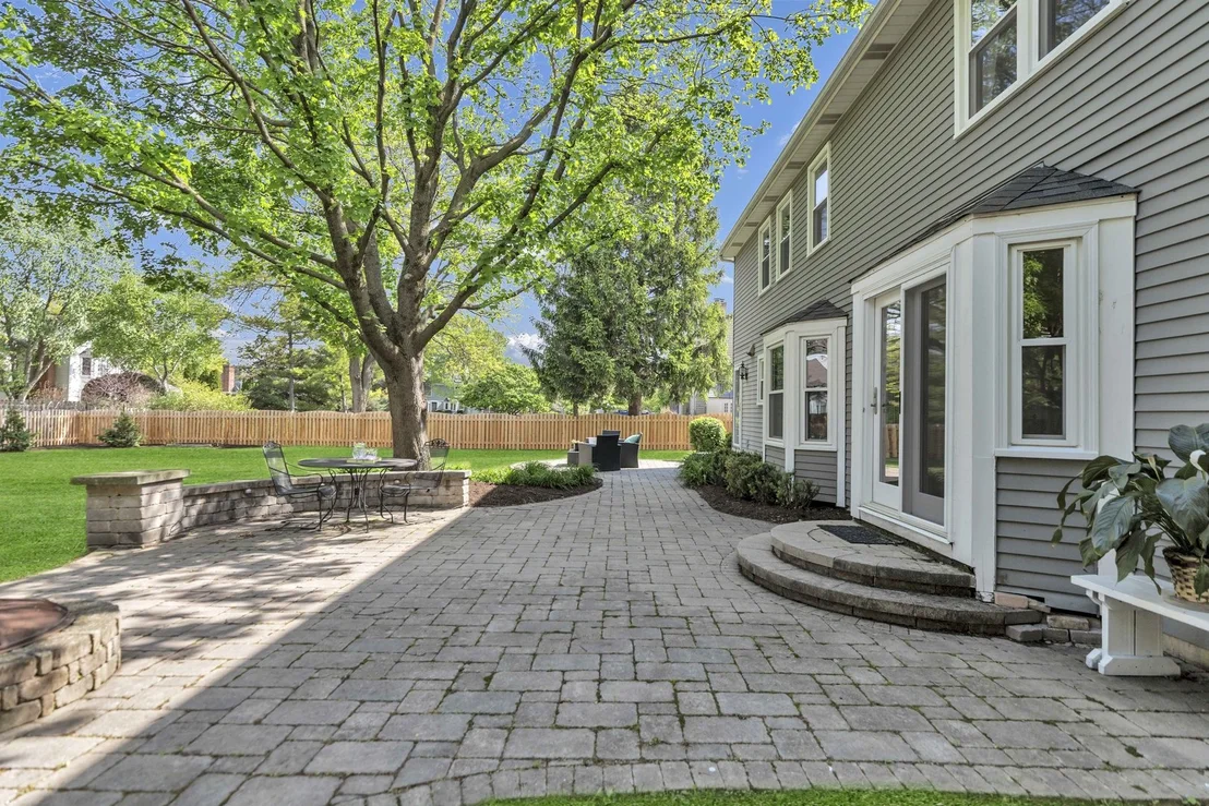 Photo of 2045 Somerset Lane