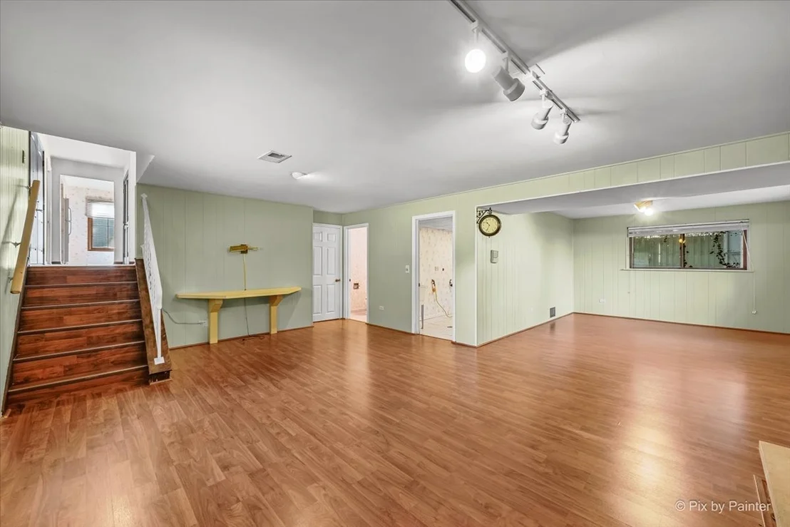 Photo of 602 E Hackberry Drive
