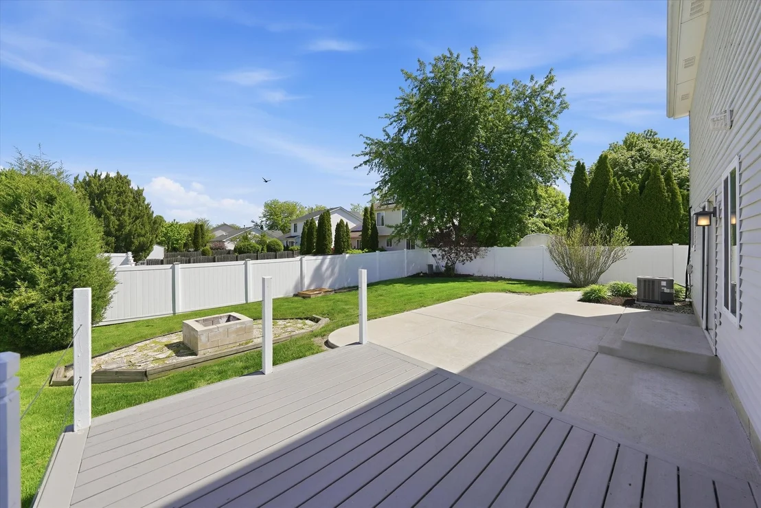 Photo of 5615 Stonybrook Drive